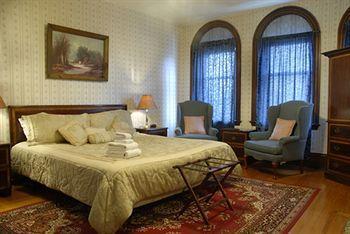 Beacon Inn 1087 Brookline Bagian luar foto